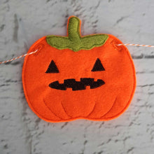 Load image into Gallery viewer, Halloween Bunting - Little Luna Creations