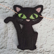 Load image into Gallery viewer, Halloween Bunting - Little Luna Creations