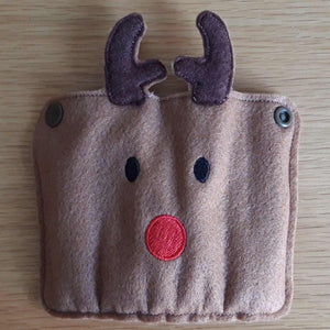 Reindeer Pencil Wrap with Colouring Pencils - Little Luna Creations