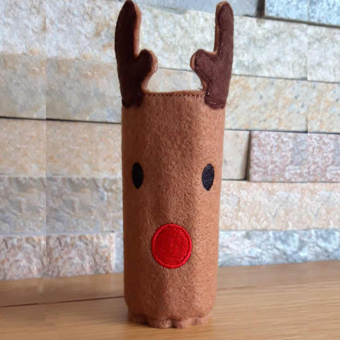 Reindeer Pencil Wrap with Colouring Pencils - Little Luna Creations